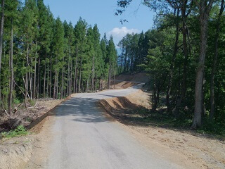 カタマSP(鉄鋼スラグ) 大又沢林道